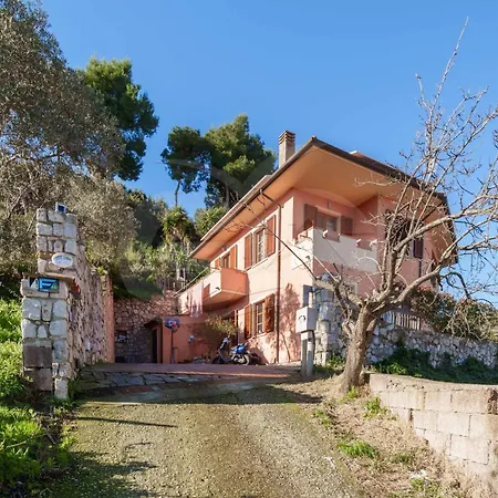 Pace Charme View&relax - Goelba *